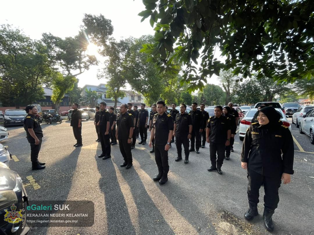 perbarisan-pagi-2.jpg