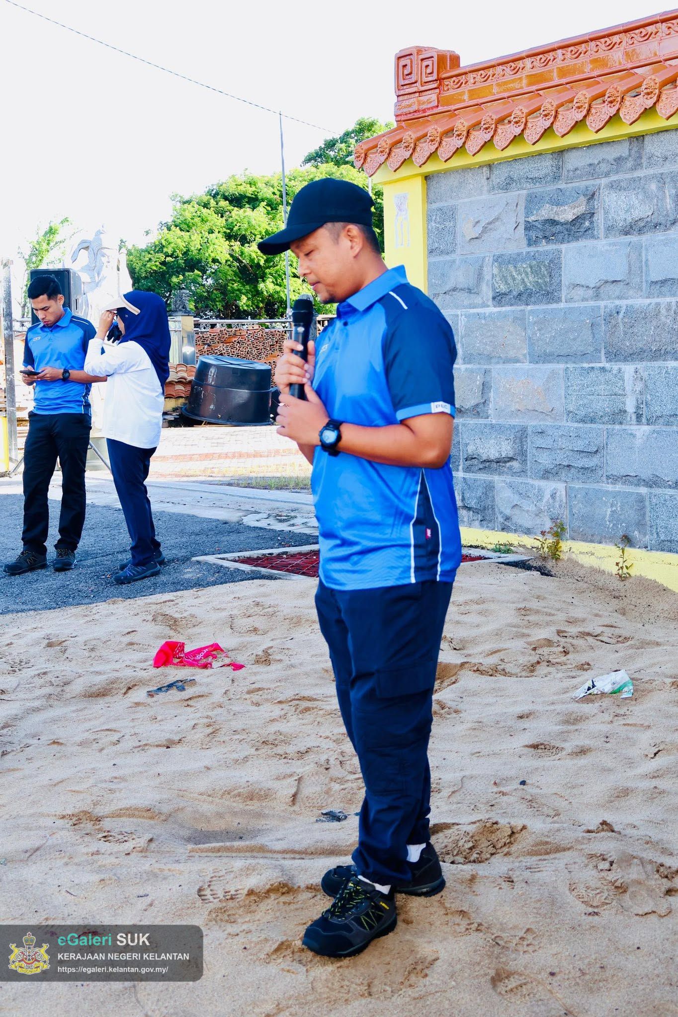 gotong-royong-pembersihan-dan-pemulihan-pasca-kebakaran-di-kampung-gok-kapor-kota-bharu-4.jpg