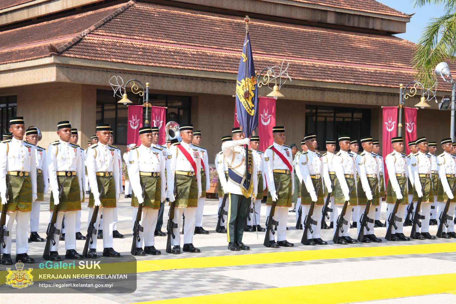 istiadat-perasmian-pembukaan-penggal-keempat-dewan-negeri-kelantan-2.jpg