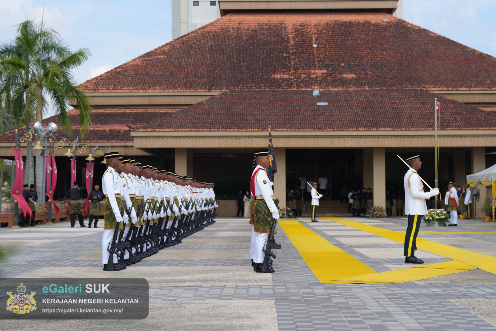 istiadat-perasmian-pembukaan-penggal-keempat-dewan-negeri-kelantan-7.jpg