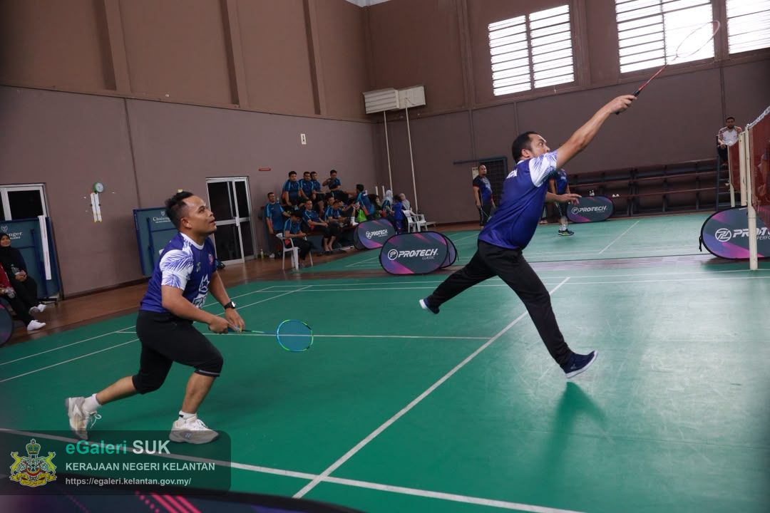kejohanan-badminton-kompleks-kota-darulnaim-4.jpeg
