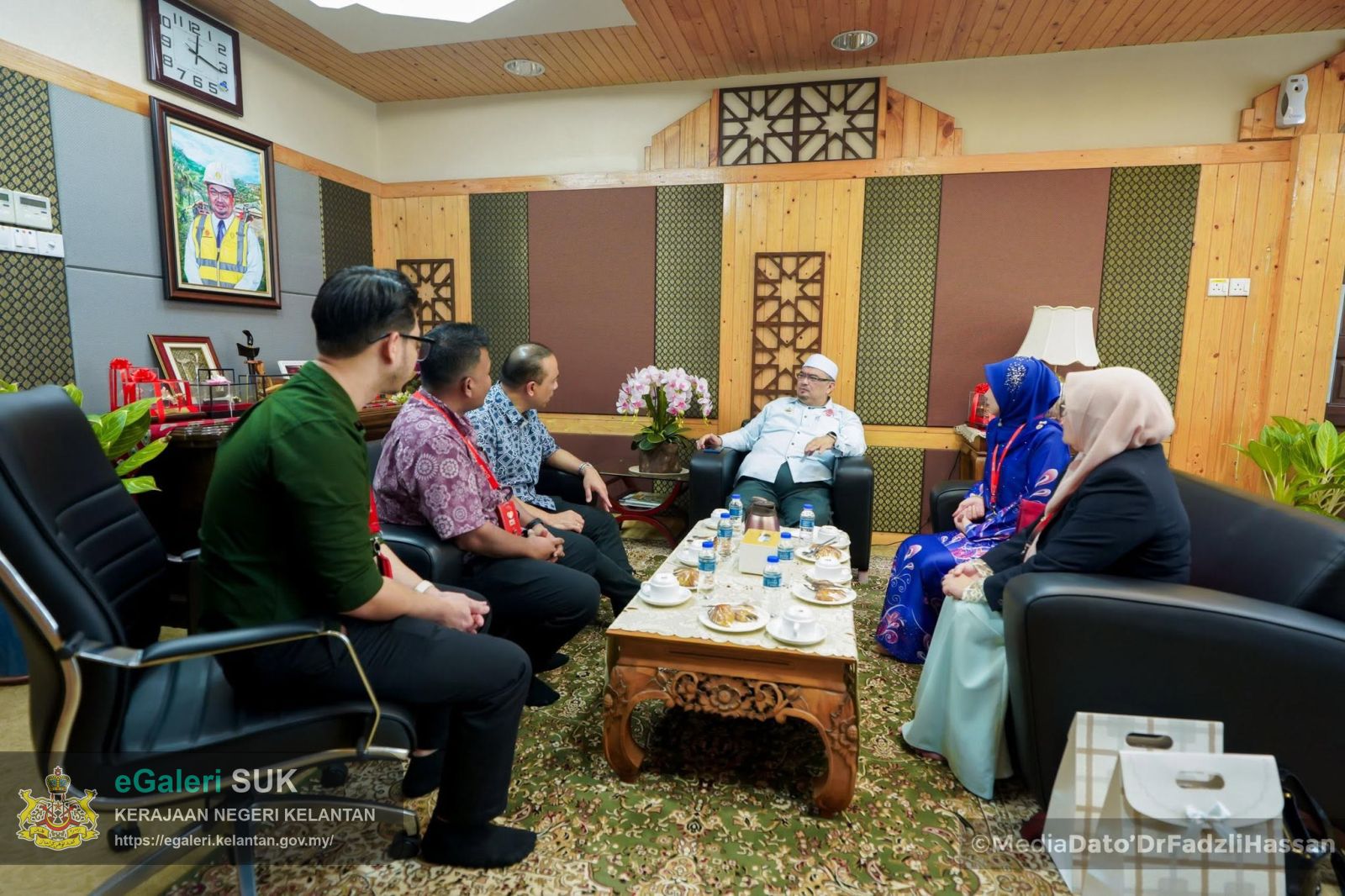 kunjungan-hormat-daripada-delegasi-cimb-islamic-7.jpg