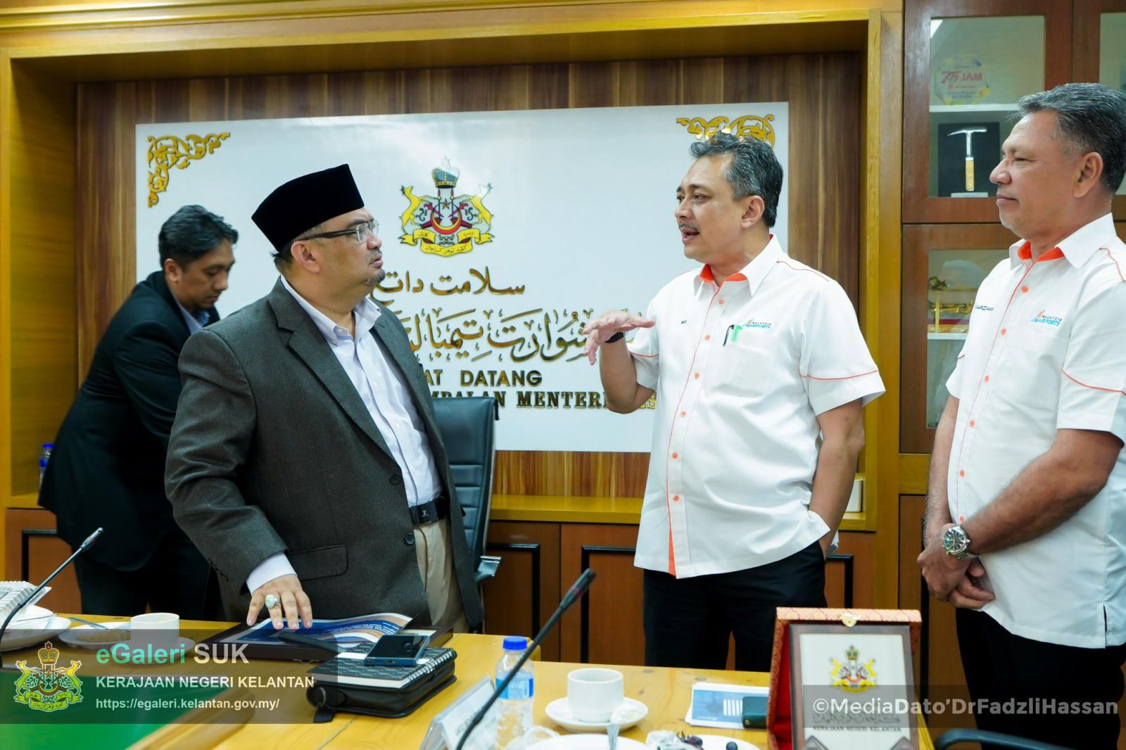 kunjungan-hormat-daripada-malaysia-airports-holdings-berhad-mahb-1.jpg