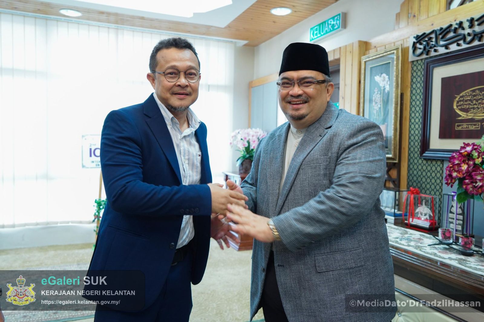 kunjungan-hormat-daripada-ybhg-dato-prof-dr-noor-azizi-ismail-dari-malaysian-graduate-school-of-entrepreneurship-and-business-mgseb-2.jpg