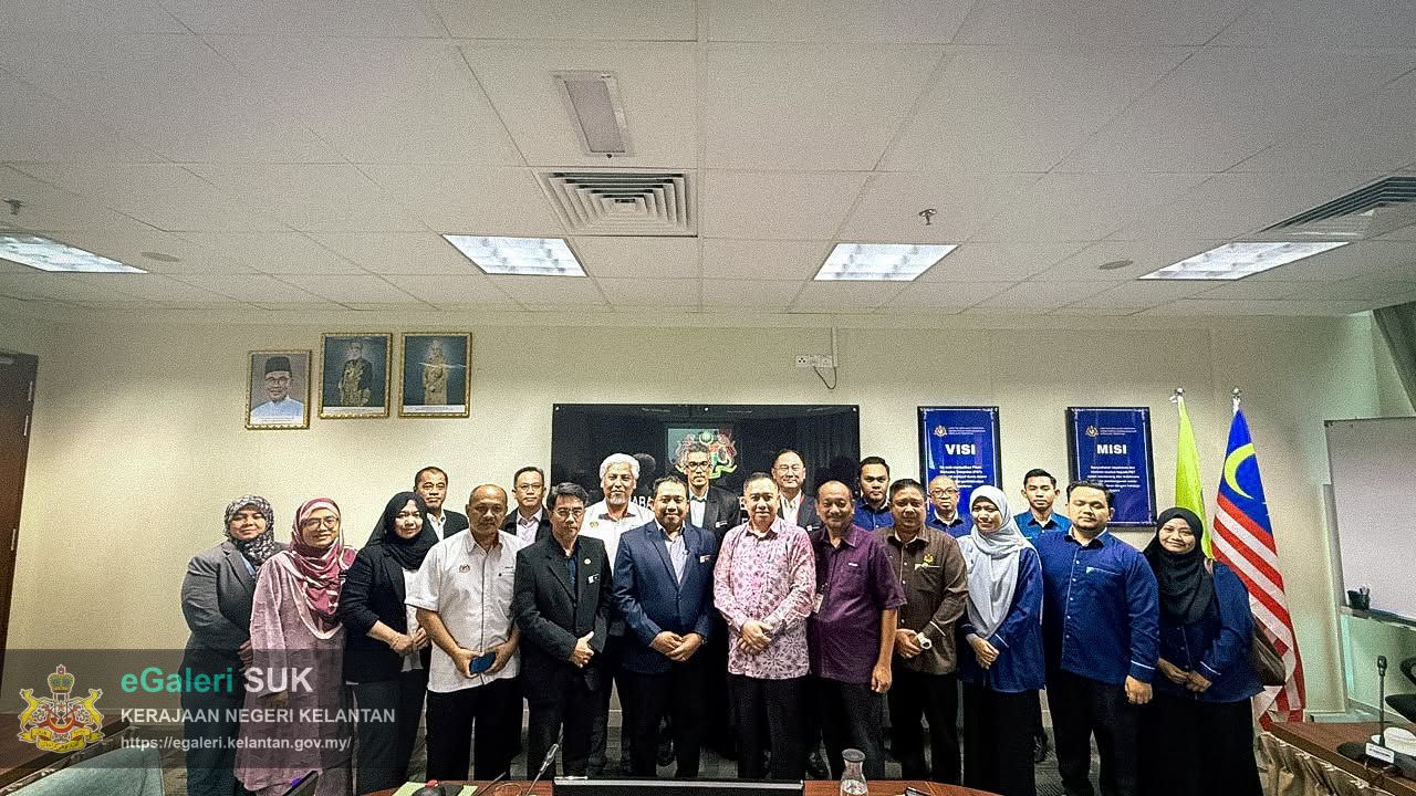 kunjungan-hormat-pejabat-suk-kelantan-ke-jkt-kpkt-4.jpg