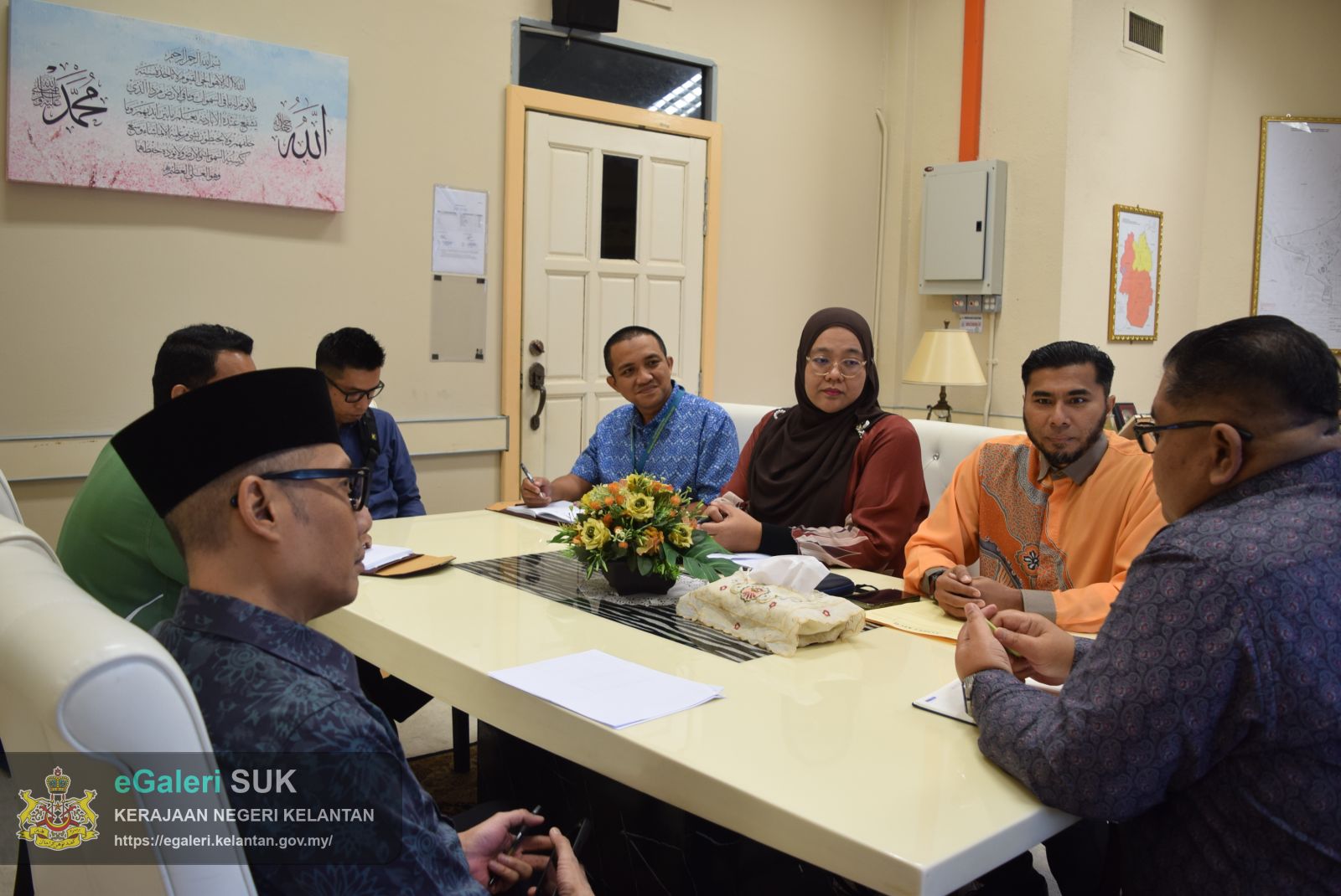 kunjungan-hormat-pengarah-jabatan-perangkaan-malaysia-negeri-kelantan-ke-pejabat-tanah-dan-jajahan-jeli-1.JPG