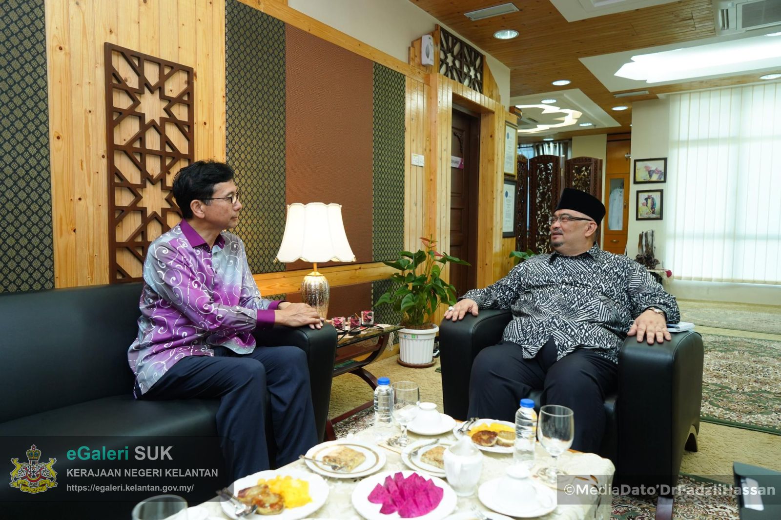 kunjungan-hormat-tyt-shikata-noriyuki-duta-jepun-ke-malaysia-10.jpg
