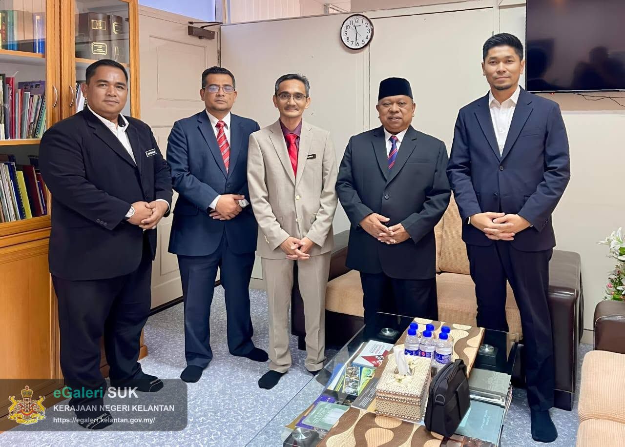 kunjungan-hormat-yang-amat-arif-ketua-hakim-syarie-negeri-kelantan-kepada-yang-berhormat-penasihat-undangundang-negeri-kelantan-2.jpg