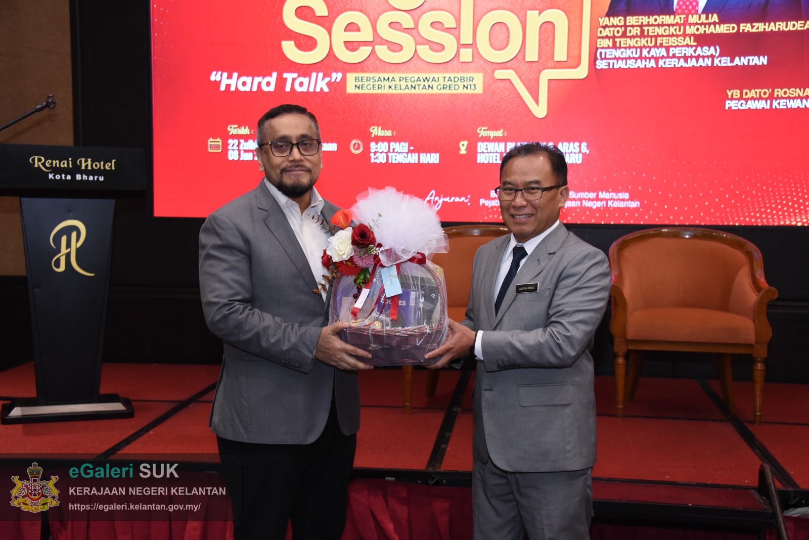 kursus-kompetensi-kepimpinan-pentadbiran-36.JPG