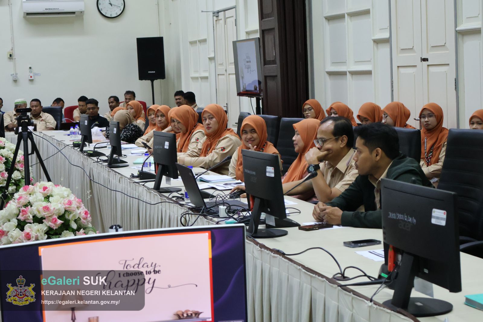 kursus-pengurusan-psikologi-dan-pengurusan-kewangan-oleh-pegawai-psikologi-bahagian-pengurusan-sumber-manusia-suk-kelantan-di-pejabat-tanah-dan-jajahan-kuala-krai-14.JPG