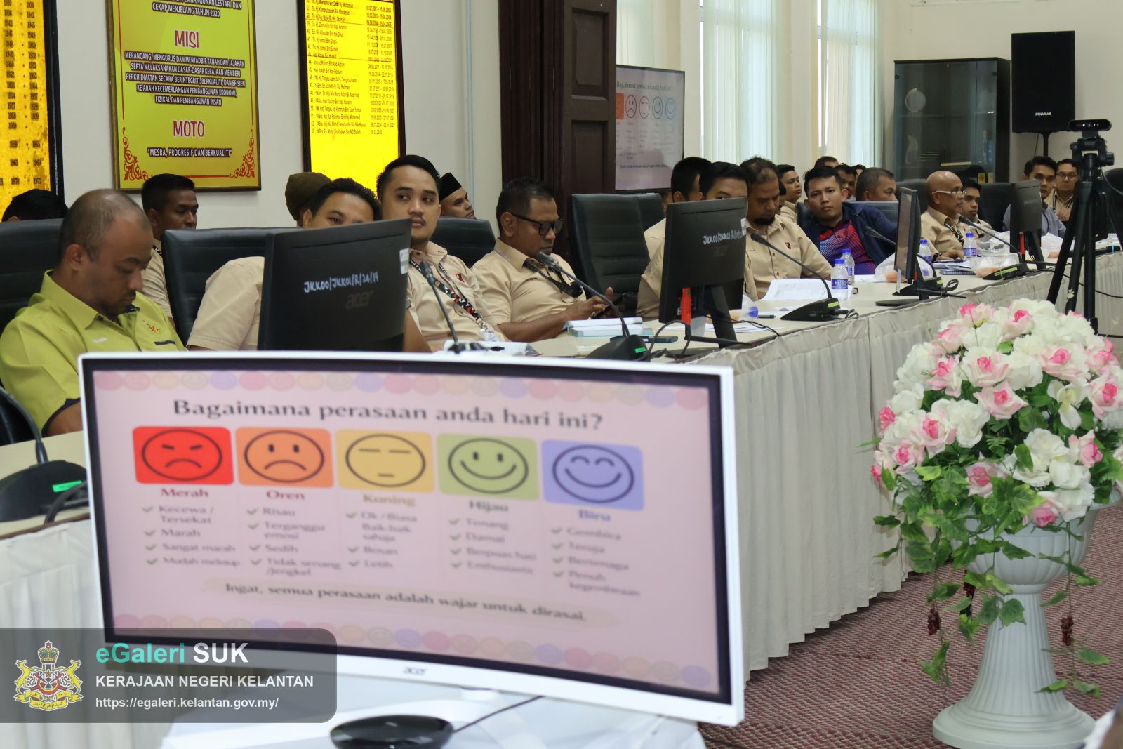kursus-pengurusan-psikologi-dan-pengurusan-kewangan-oleh-pegawai-psikologi-bahagian-pengurusan-sumber-manusia-suk-kelantan-di-pejabat-tanah-dan-jajahan-kuala-krai-5.JPG