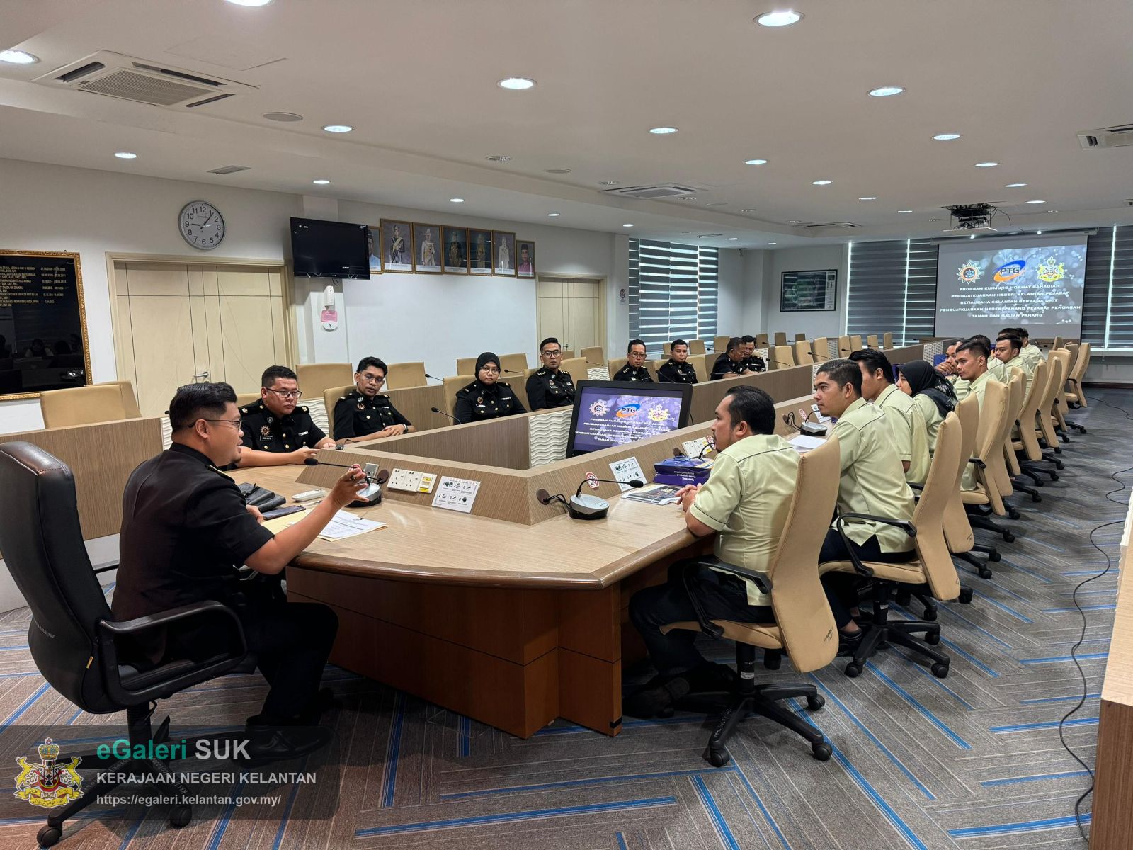 kunjung-hormat-kepada-unit-penguatkuasaan-negeri-pahang-1.jpg