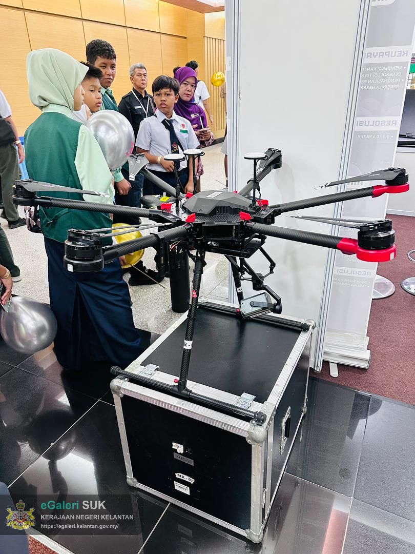 lawatan-kerja-ke-pameran-resilient-asia-2026-exposition-forum-di-world-trade-centre-kuala-lumpur-28.jpeg