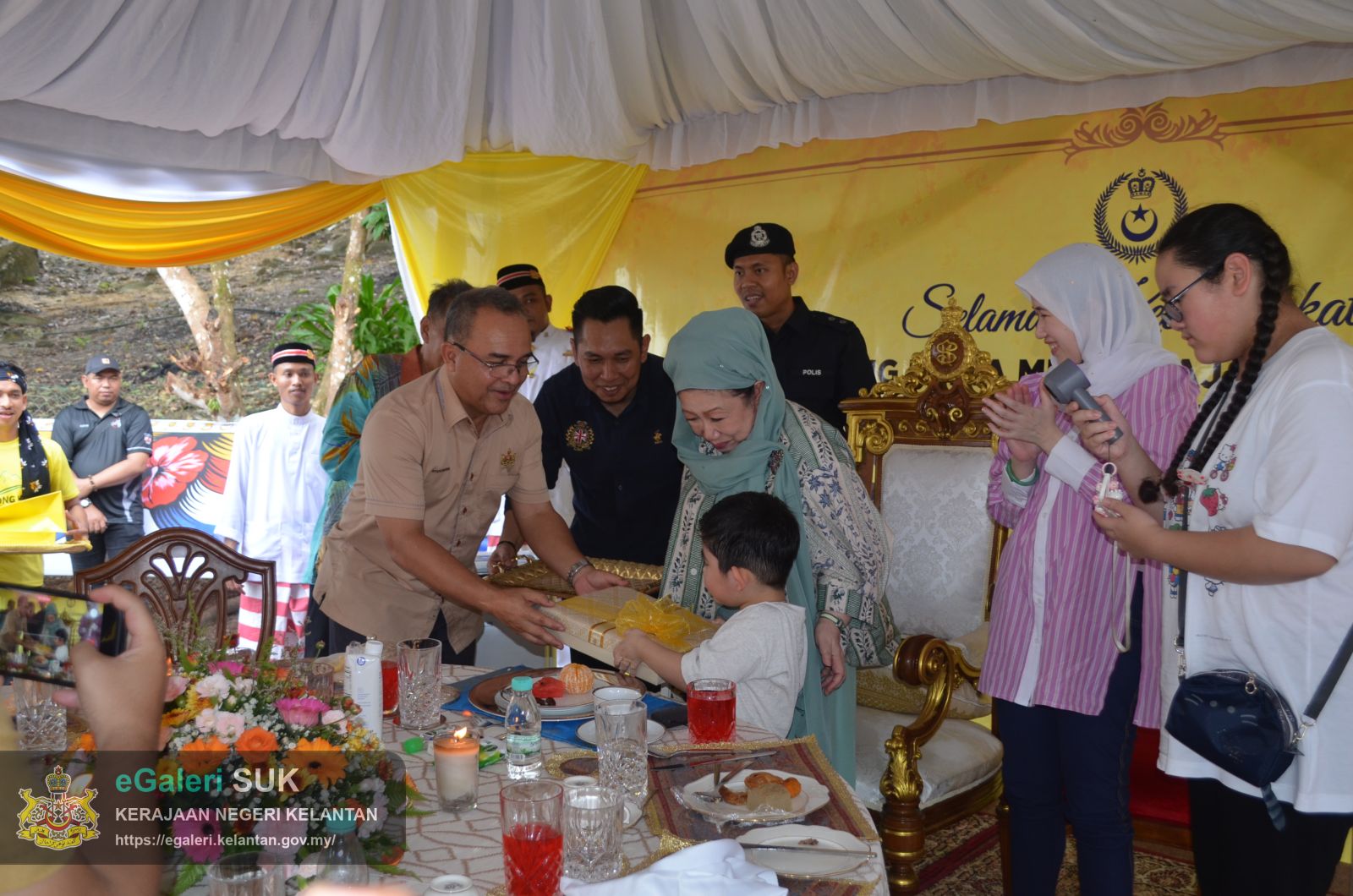 lawatan-muhibbah-delegasi-sarawak-ke-jajahan-kuala-krai-23.JPG