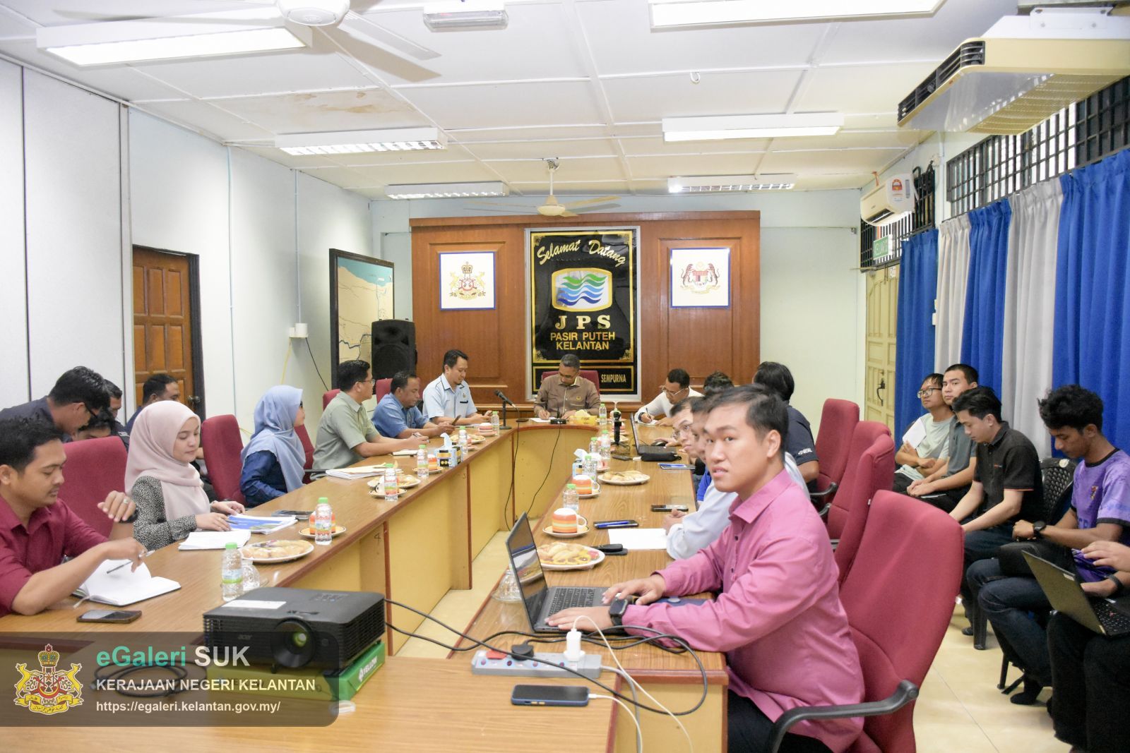 lawatan-yabrs-ketua-jajahan-ke-jabatan-pengairan-dan-saliran-jps-pasir-puteh-3.JPG