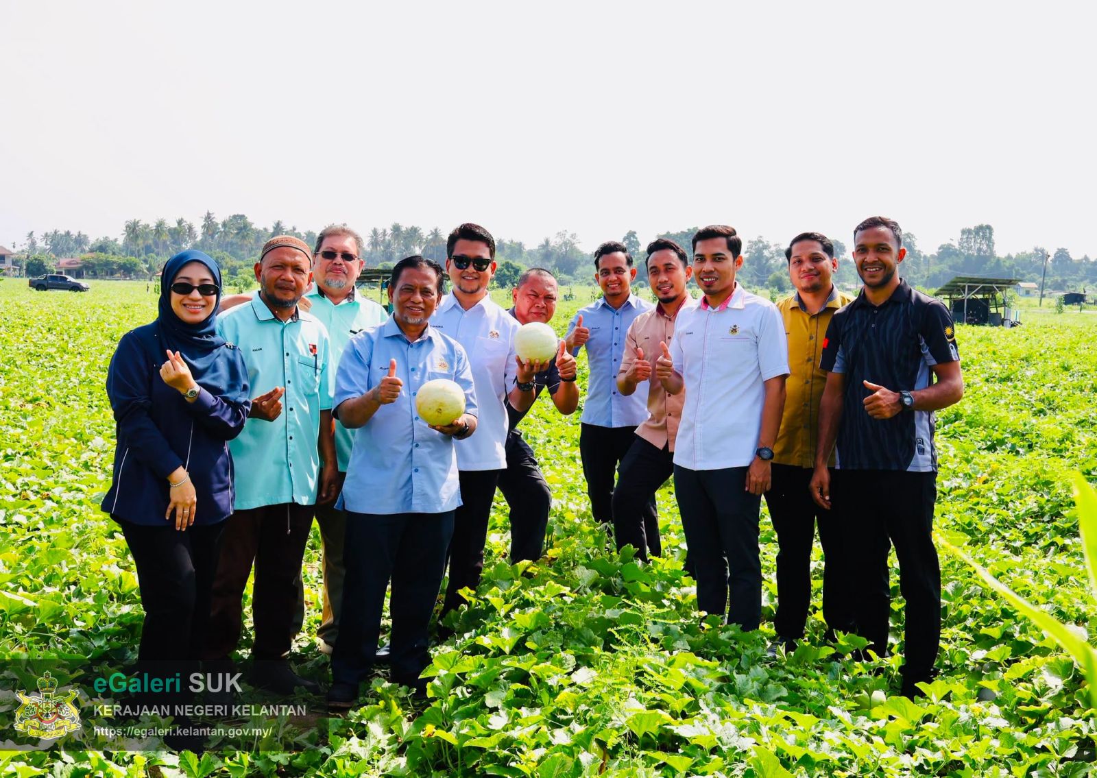lwatan-yabrs-ketua-jajahan-ke-projek-tanaman-banggol-melon-rock-melon-7.jpg