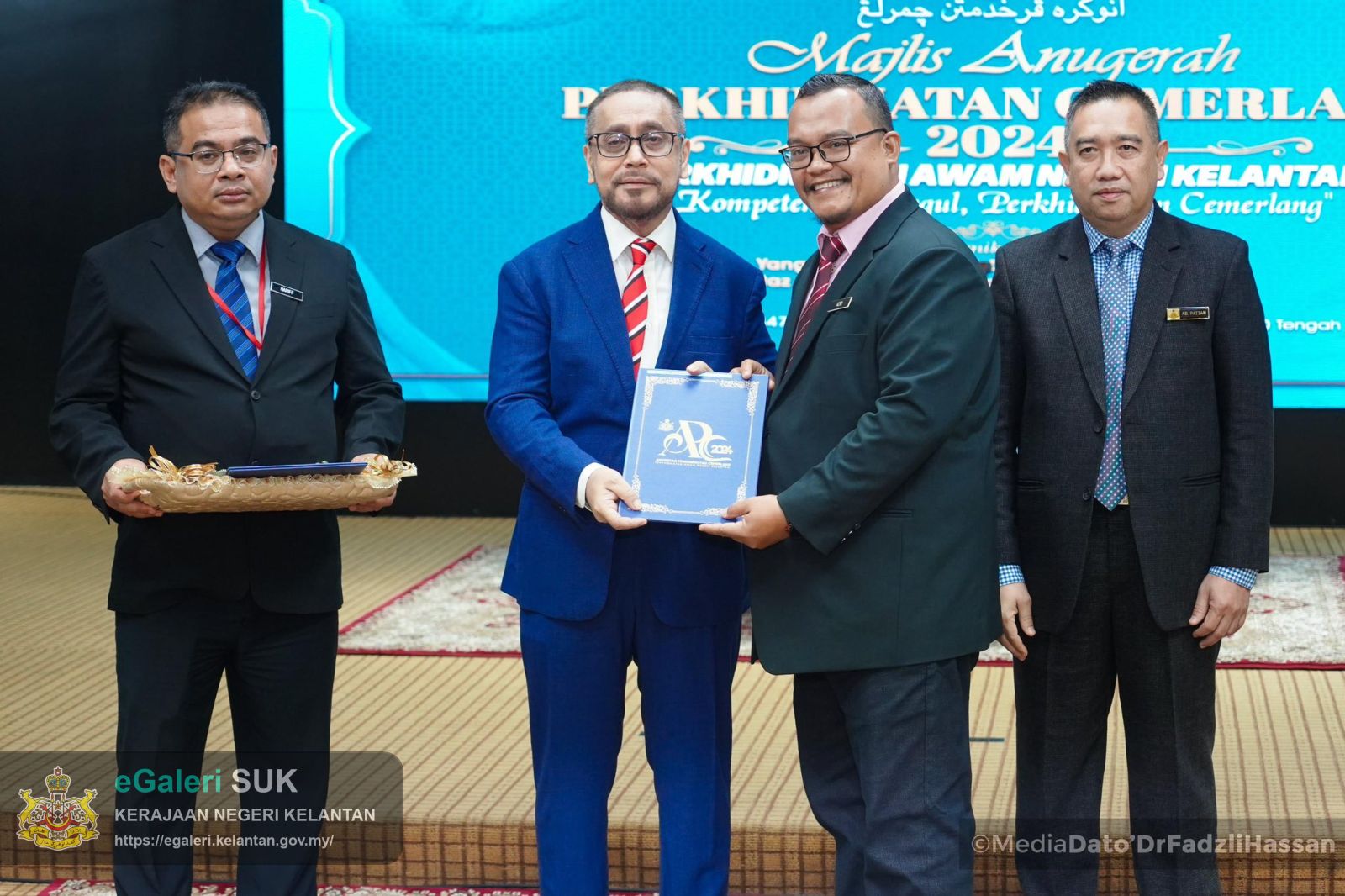 majlis-anugerah-perkhidmatan-cemerlang-perkhidmatan-awam-negeri-kelantan-2024-2.jpg