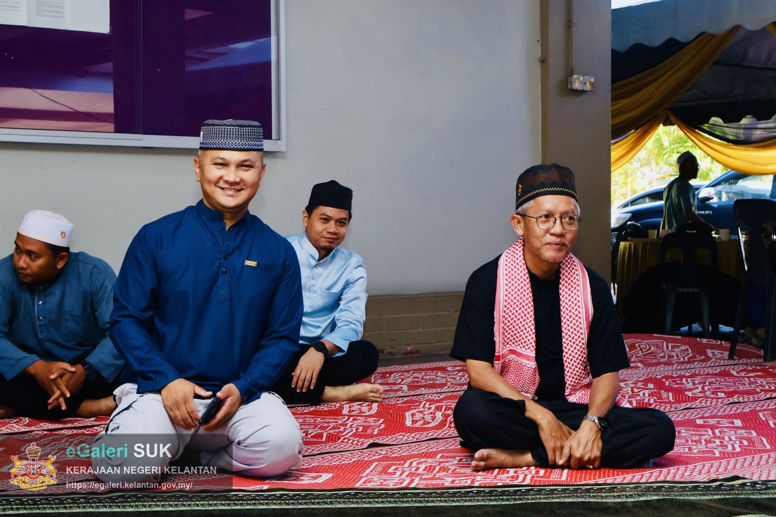 majlis-iftar-jamaie-dan-solat-maghrib-serta-penyampaian-sumbangan-raya-pejabat-tanah-dan-jajahan-kota-bharu-5.jpg