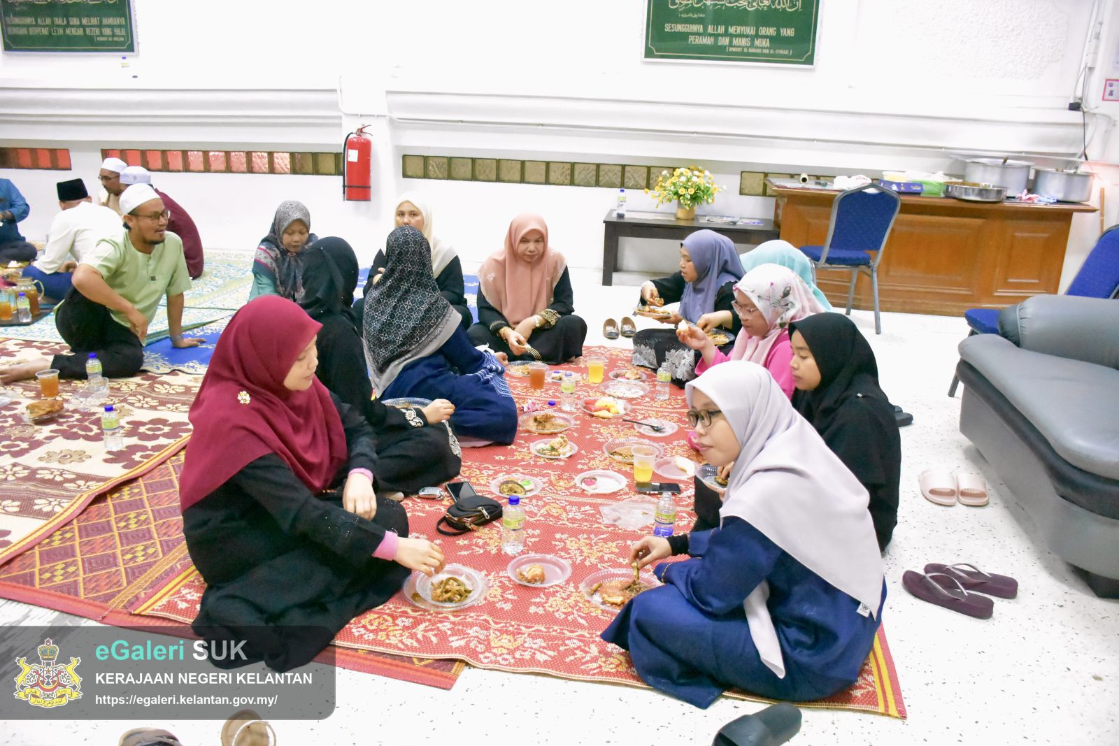 majlis-iftar-pejabat-tanah-dan-jajahan-pasir-puteh-anjuran-kelab-berkesan-29.JPG