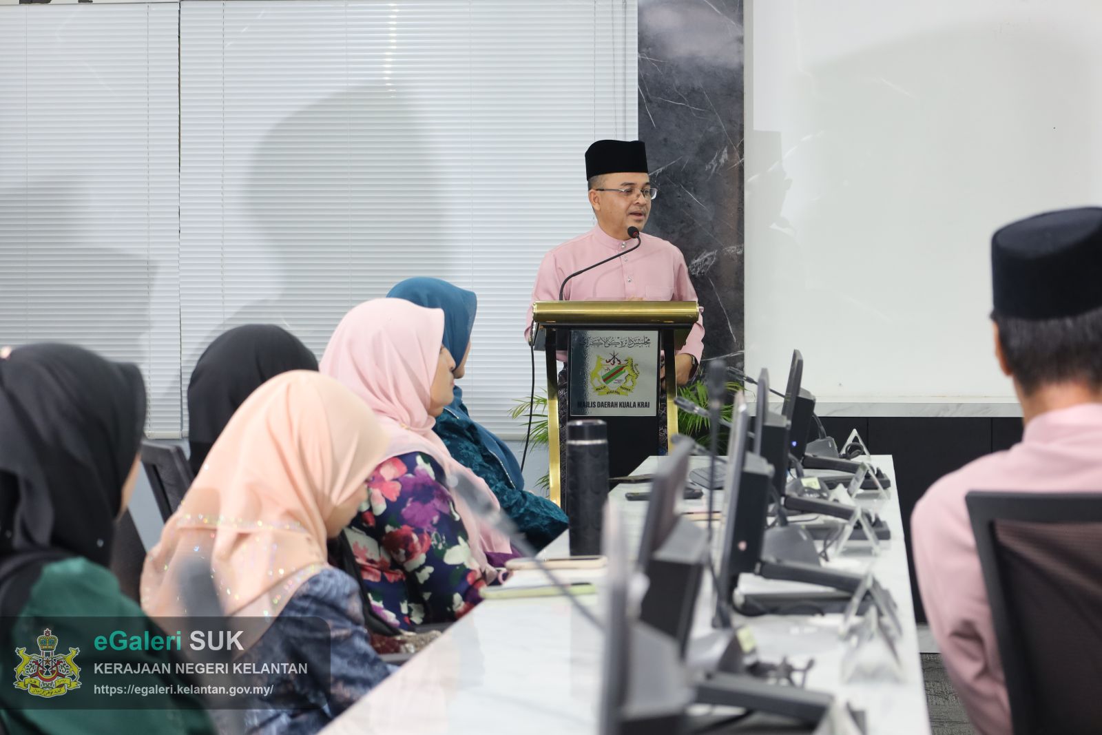 majlis-jasamu-dikenang-penyampaian-anugerah-perkhidmatan-cemerlang-apc-tahun-2025-32.JPG