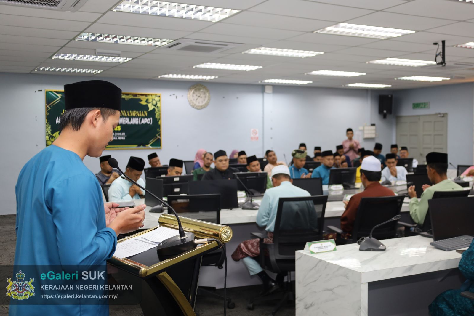 majlis-jasamu-dikenang-penyampaian-anugerah-perkhidmatan-cemerlang-apc-tahun-2025-33.JPG