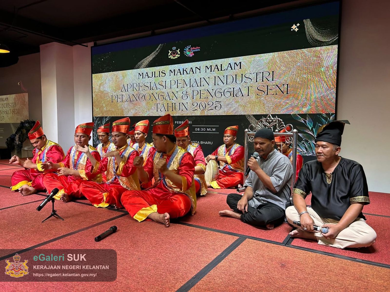 majlis-makan-malam-apresiasi-pemain-industri-pelancongan-penggiat-seni-tahun-2025-16.JPG