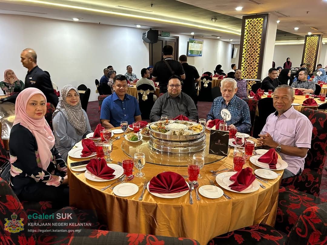 majlis-makan-malam-apresiasi-pemain-industri-pelancongan-penggiat-seni-tahun-2025-2.JPG