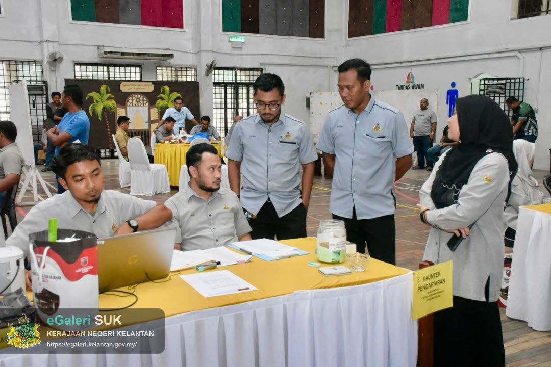 majlis-pengundian-kerjakerja-penyelenggaraan-jalan-marris-pejabat-tanah-dan-jajahan-pasir-puteh-bil-2026-18.jpg