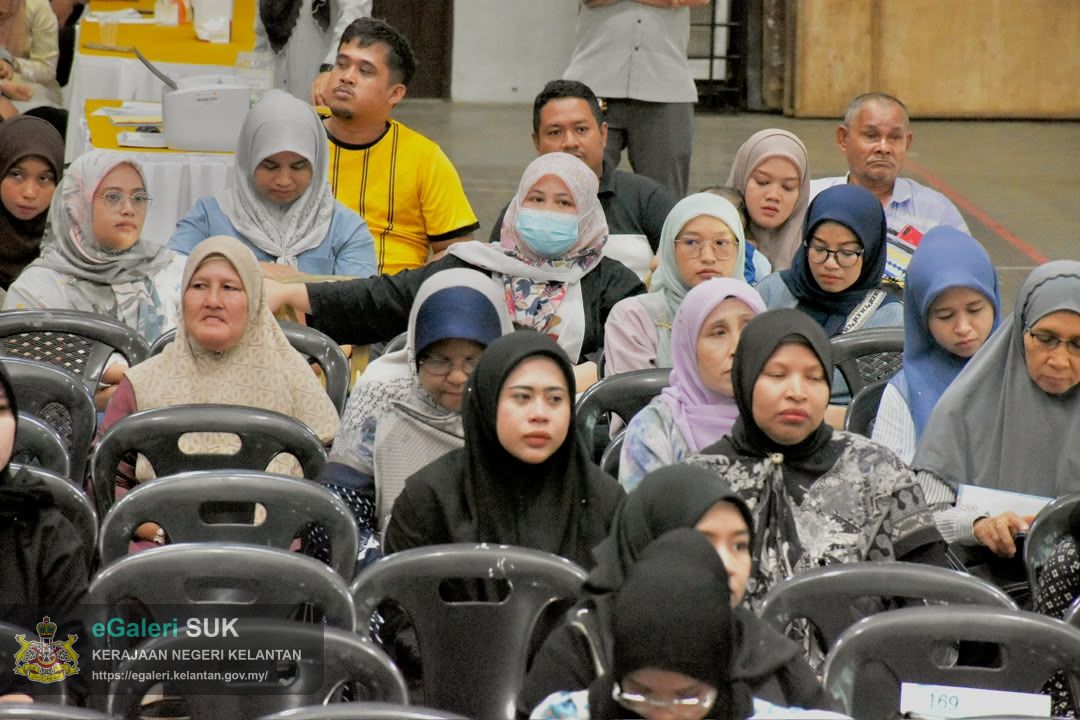 majlis-pengundian-kerjakerja-penyelenggaraan-jalan-marris-pejabat-tanah-dan-jajahan-pasir-puteh-bil-2026-3.jpg
