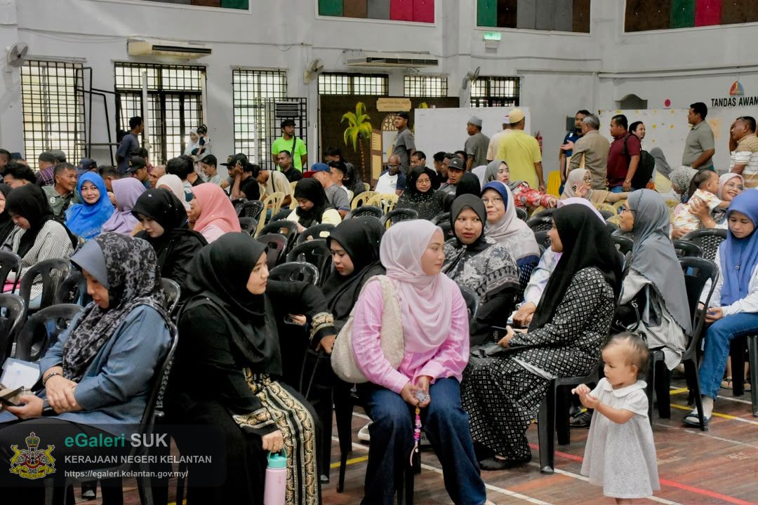 majlis-pengundian-kerjakerja-penyelenggaraan-jalan-marris-pejabat-tanah-dan-jajahan-pasir-puteh-bil-2026-37.jpg