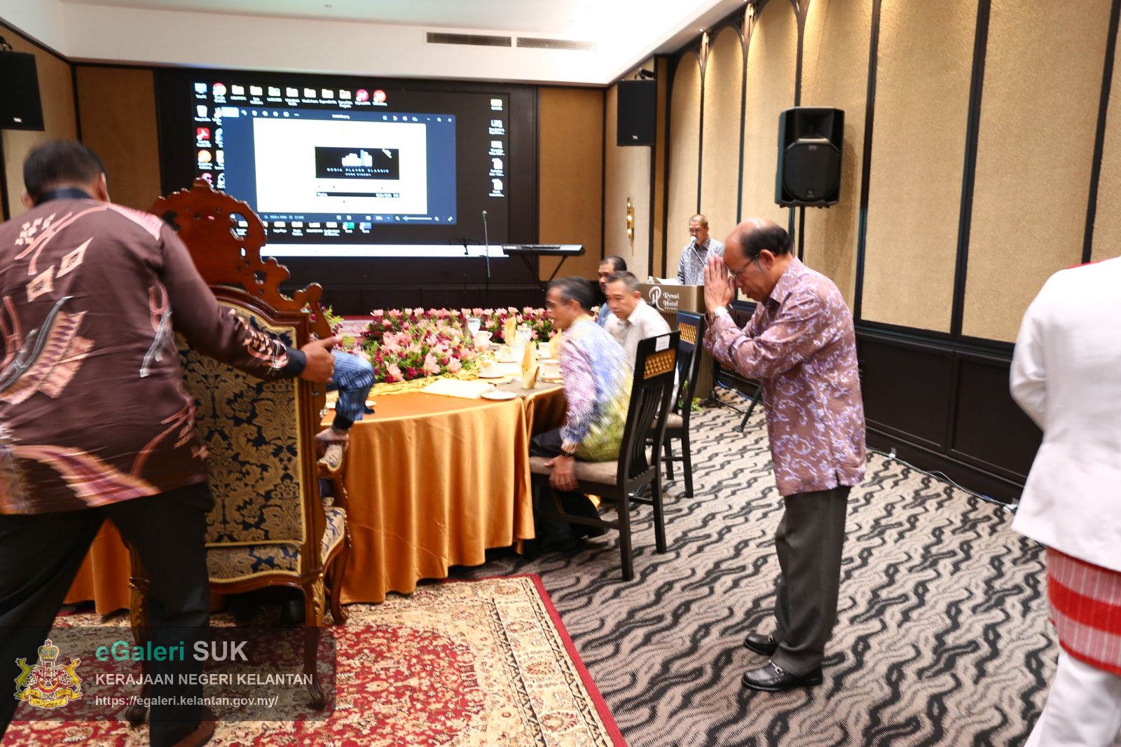 majlis-pengurniaan-sumbangan-tabung-save-palestine-kepada-humanitarian-care-malaysia-mycare-disempurnakan-oleh-yang-maha-mulia-pemangku-raja-kelantan-20.jpeg