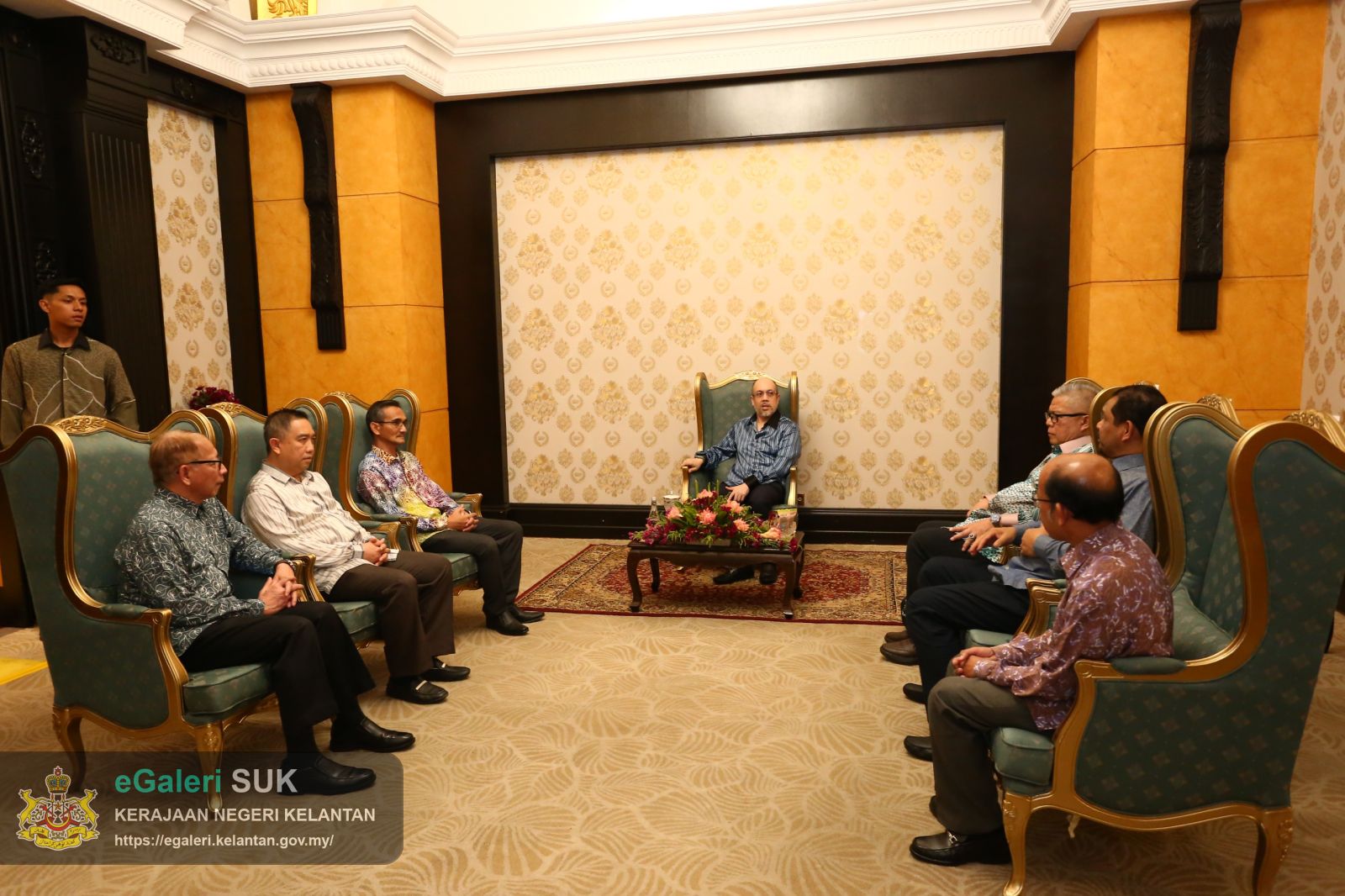 majlis-pengurniaan-sumbangan-tabung-save-palestine-kepada-humanitarian-care-malaysia-mycare-disempurnakan-oleh-yang-maha-mulia-pemangku-raja-kelantan-27.jpeg