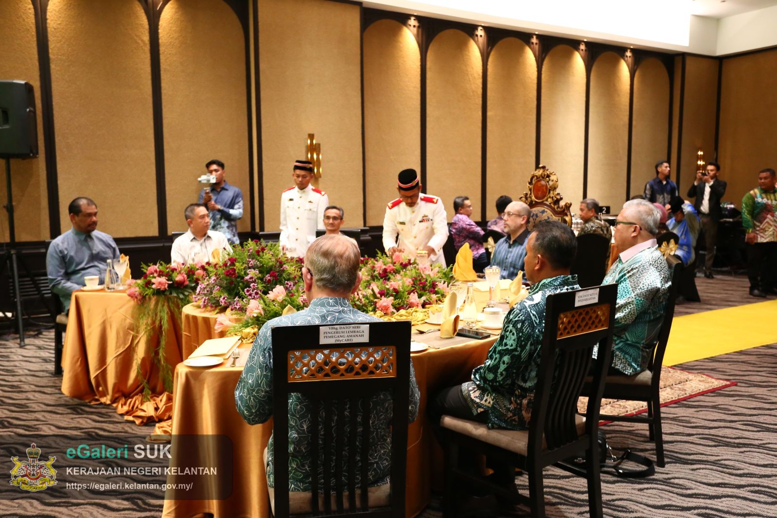 majlis-pengurniaan-sumbangan-tabung-save-palestine-kepada-humanitarian-care-malaysia-mycare-disempurnakan-oleh-yang-maha-mulia-pemangku-raja-kelantan-6.jpeg