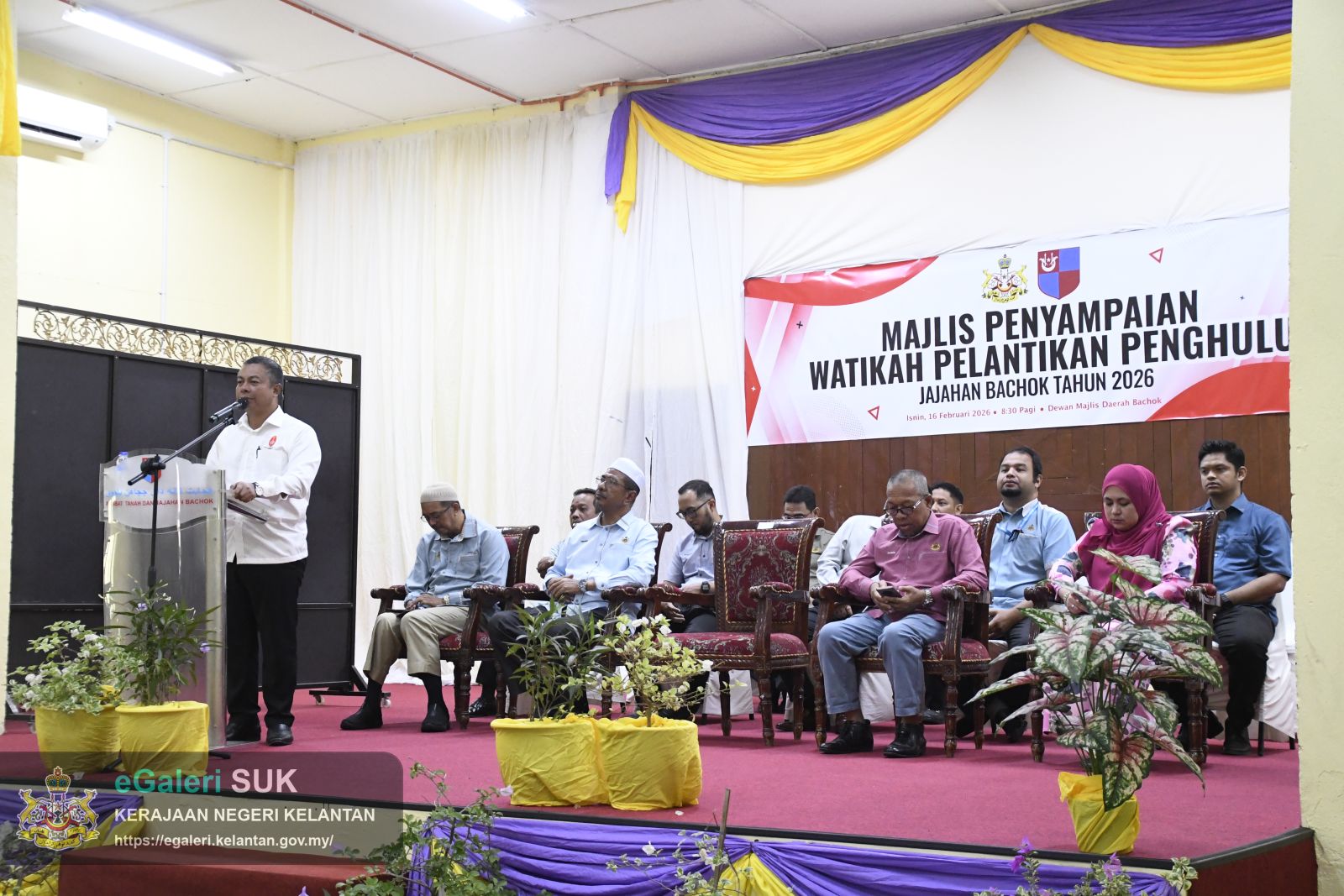majlis-penyampaian-watikah-pelantikan-penghulu-14.JPG
