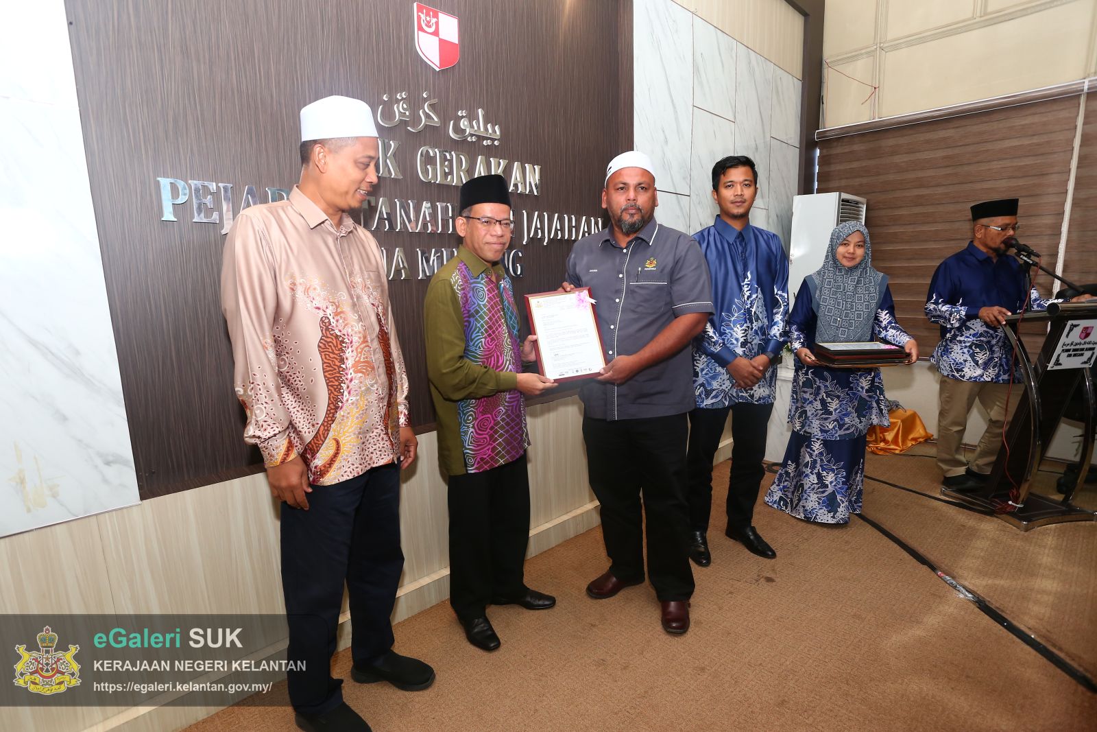 majlis-penyampaian-watikah-pelantikan-penghulu-bagi-jajahan-gua-musang-tahun-2026-13.JPG