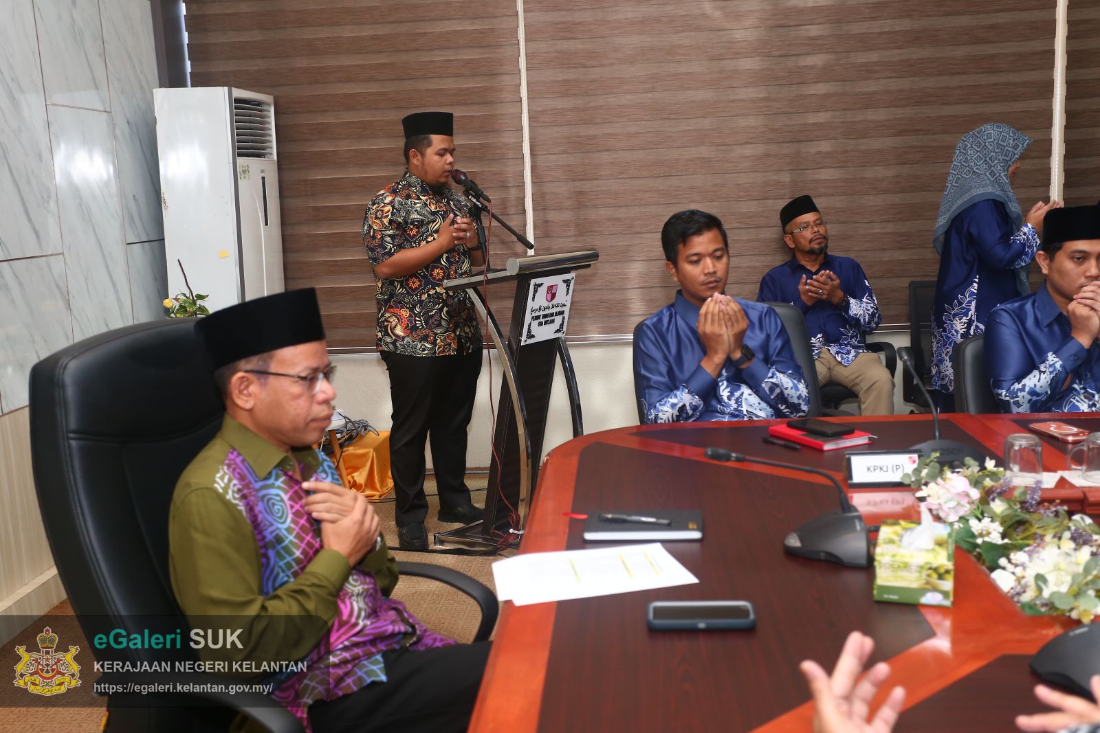 majlis-penyampaian-watikah-pelantikan-penghulu-bagi-jajahan-gua-musang-tahun-2026-2.JPG