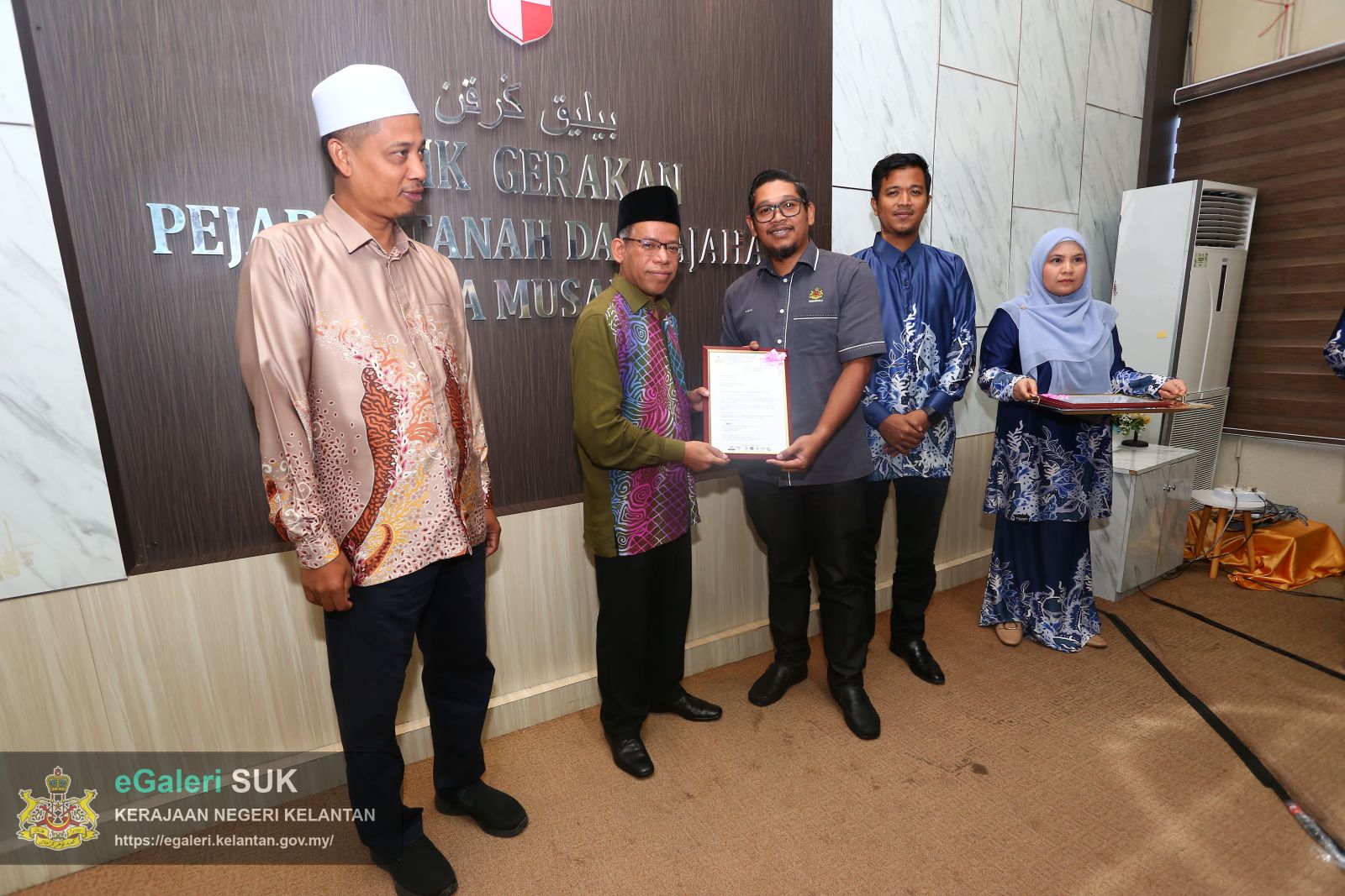 majlis-penyampaian-watikah-pelantikan-penghulu-bagi-jajahan-gua-musang-tahun-2026-42.JPG