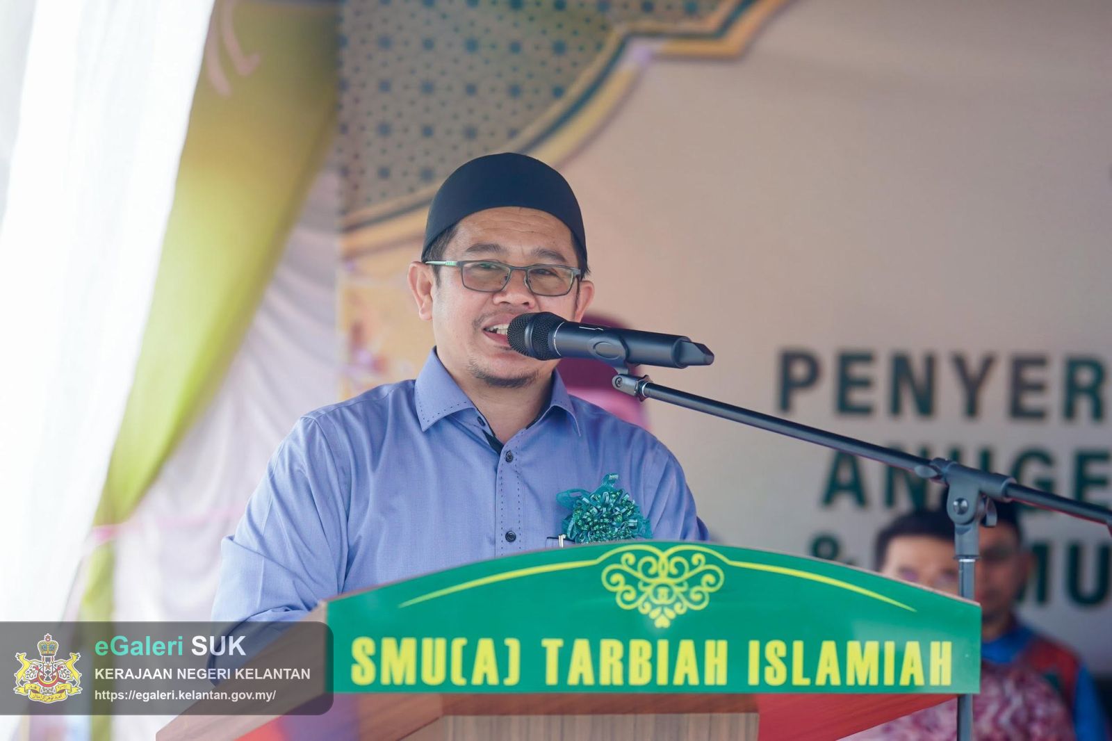 majlis-penyerahan-hak-milik-tanah-bayaran-peluasan-tapak-sekolah-serta-anugerah-kecemerlangan-spm-dan-smu-di-smu-a-tarbiah-islamiah-smuatis-kampung-lepah-selising-11.jpg