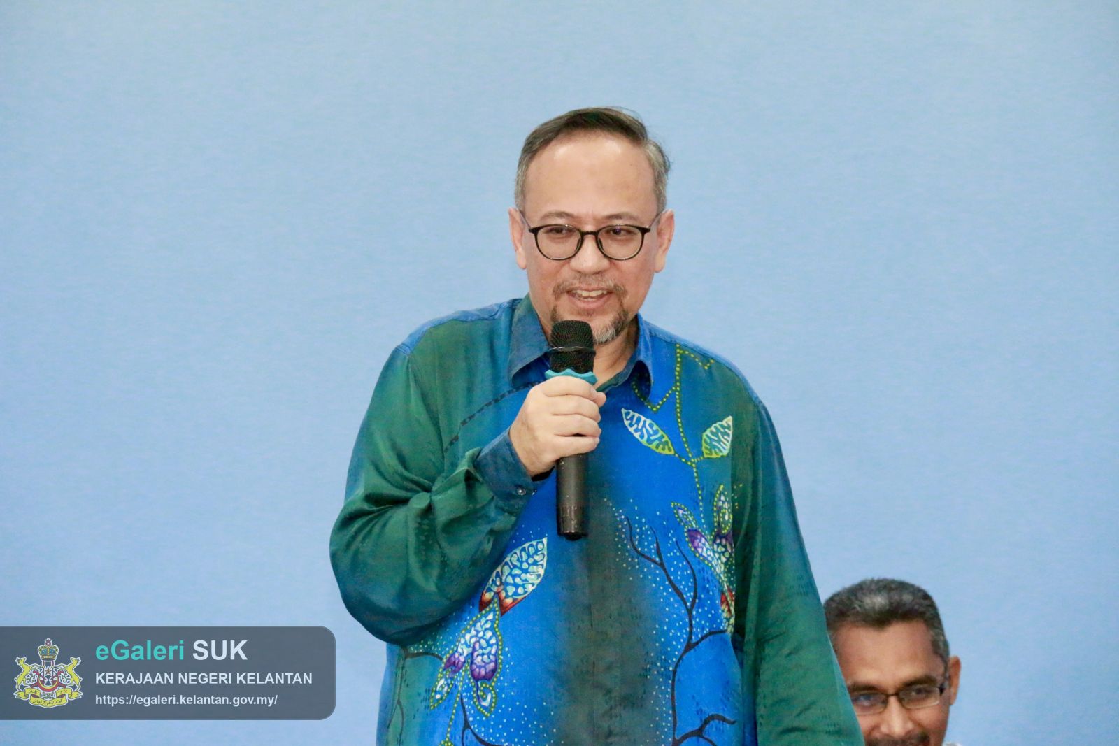 majlis-penyerahan-pukat-dan-lawatan-tapak-projek-pemerkasaan-ekonomi-nelayan-b40-di-penempatan-semula-nelayan-tok-bali-13.JPG