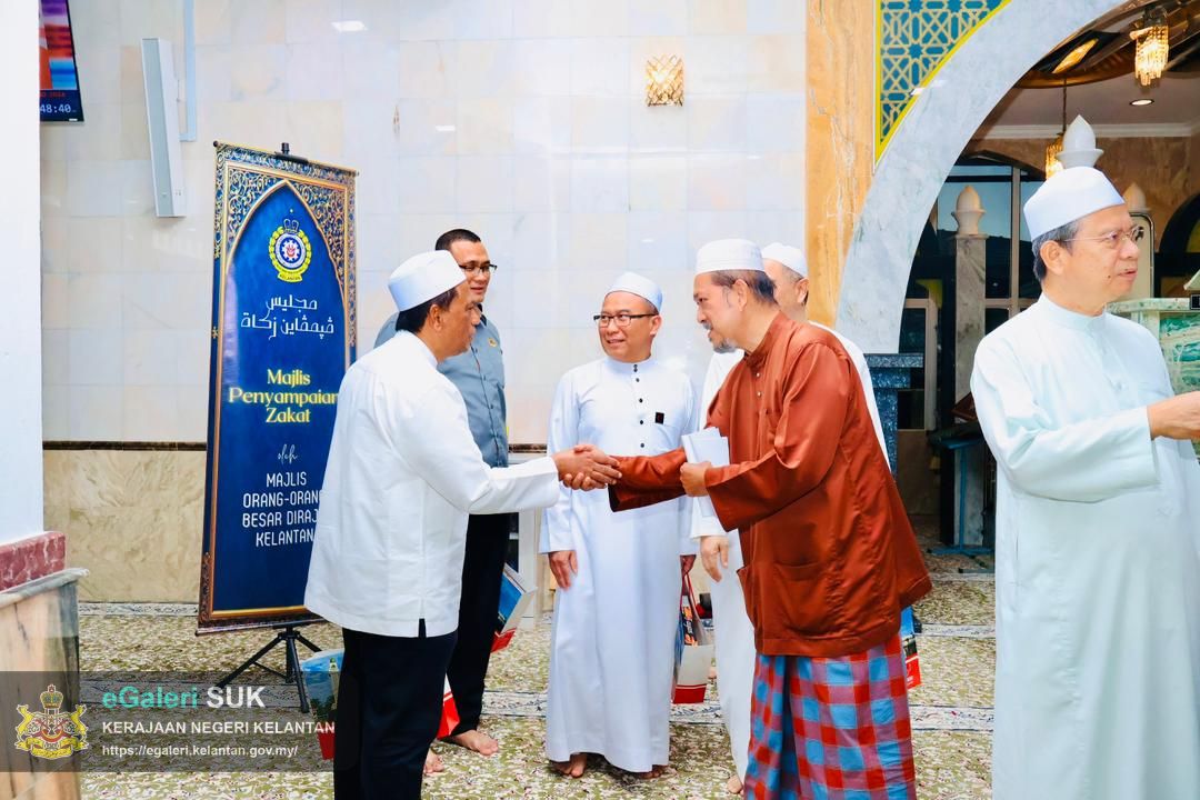 majlis-penyerahan-zakat-melalui-mob-di-masjid-alquddus-mukim-paya-bemban-kota-bharu-20.jpg