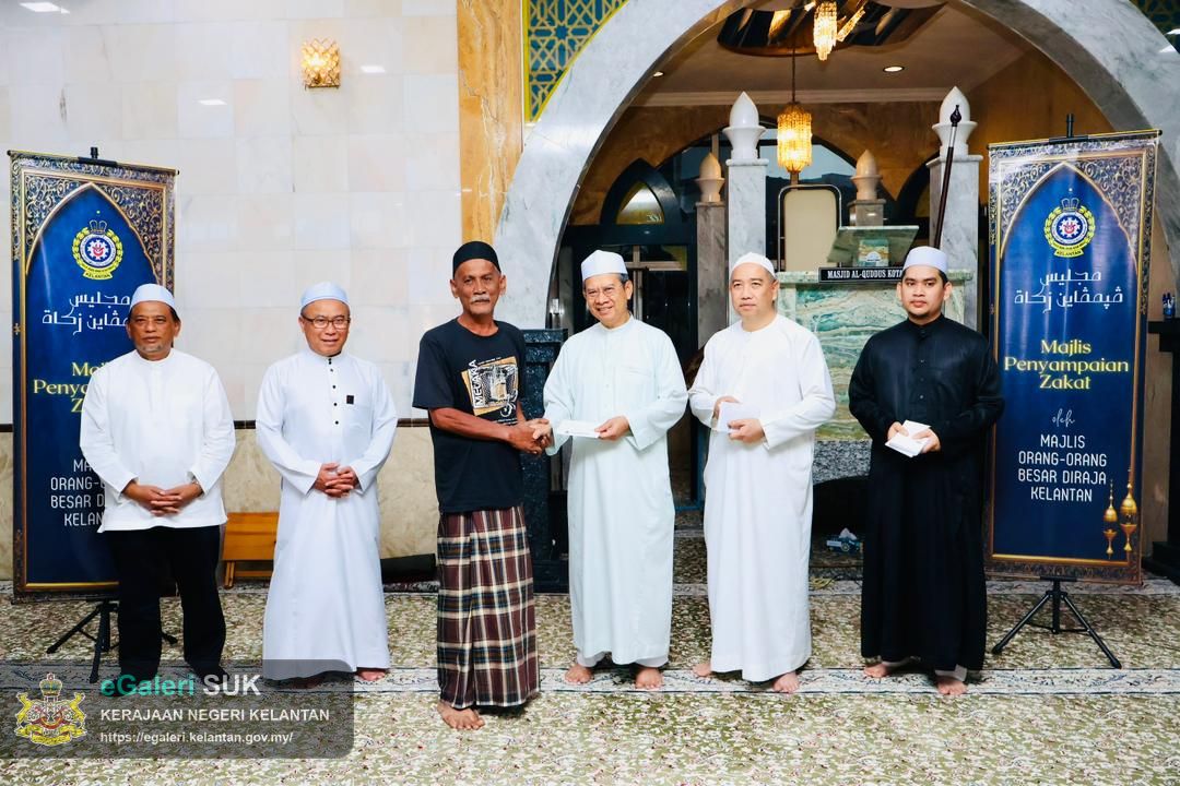 majlis-penyerahan-zakat-melalui-mob-di-masjid-alquddus-mukim-paya-bemban-kota-bharu-9.jpg