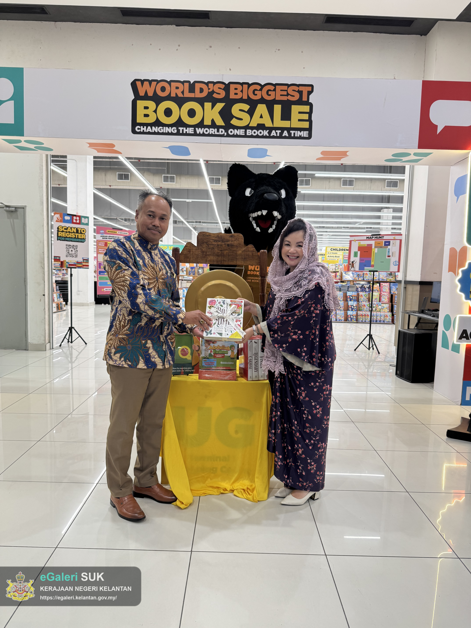 majlis-perasmian-big-bad-wolf-books-kota-bharu-2026-6.png