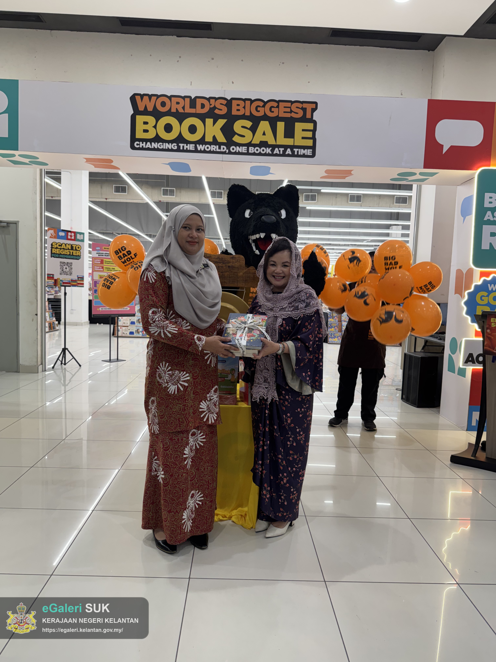 majlis-perasmian-big-bad-wolf-books-kota-bharu-2026-7.png