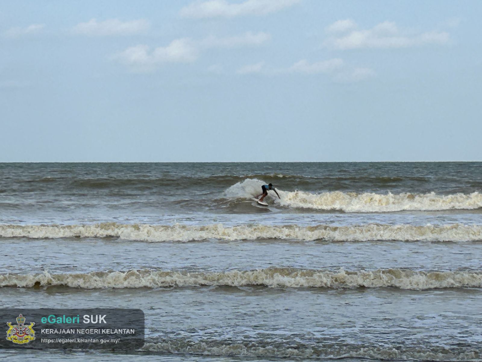 majlis-perasmian-kemasin-beach-surf-competition-9.jpg