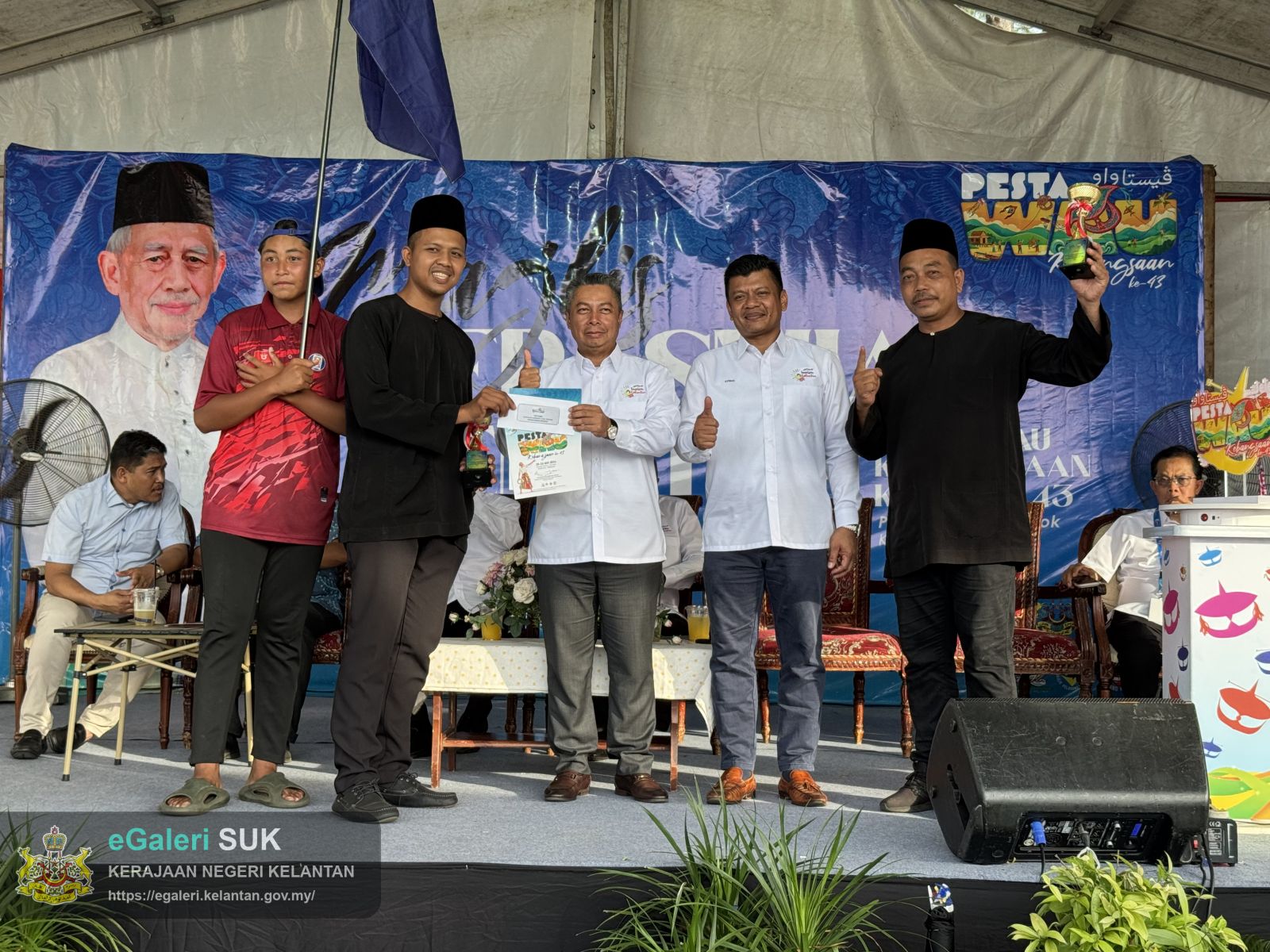 majlis-perasmian-penutup-pesta-wau-kebangsaan-kelantan-kali-ke43-11.jpg