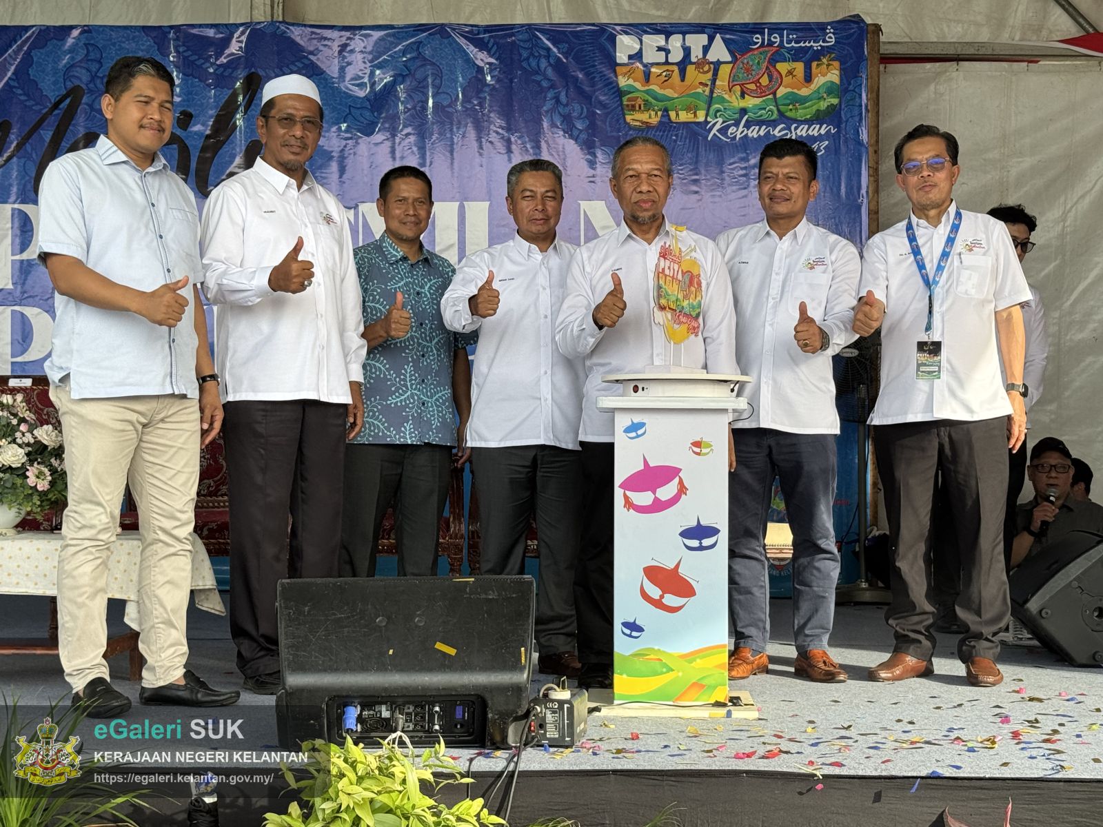majlis-perasmian-penutup-pesta-wau-kebangsaan-kelantan-kali-ke43-4.jpg