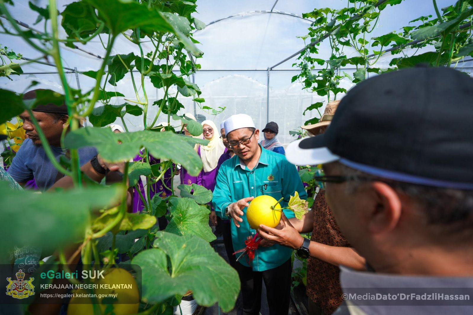 majlis-perasmian-projek-melon-manis-machang-3m-9.jpg