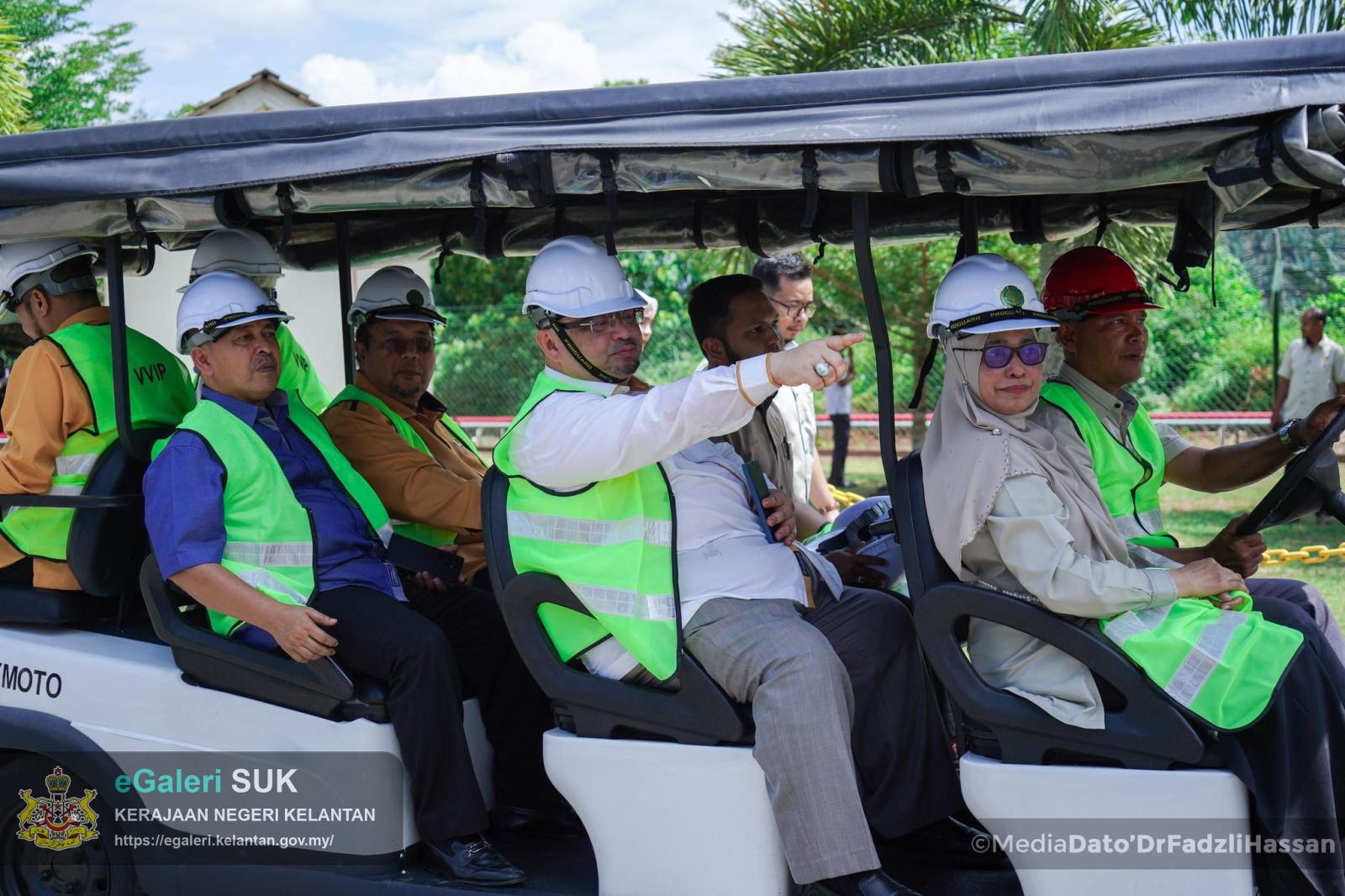 majlis-perasmian-tapak-kompleks-pengurusan-ladang-tapis-dan-masjid-serta-pelancaran-mesin-efb-press-di-kilang-sawit-tapis-jeli-13.jpg