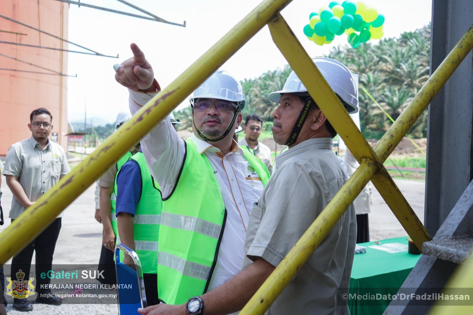 majlis-perasmian-tapak-kompleks-pengurusan-ladang-tapis-dan-masjid-serta-pelancaran-mesin-efb-press-di-kilang-sawit-tapis-jeli-5.jpg