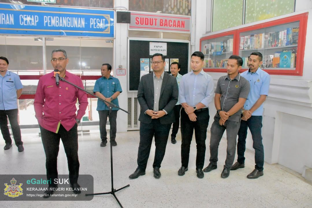 majlis-perhimpunan-bulanan-pegawai-dan-kakitangan-pejabat-tanah-dan-jajahan-pasir-puteh-bersama-tuan-ketua-jajahan-11.jpeg